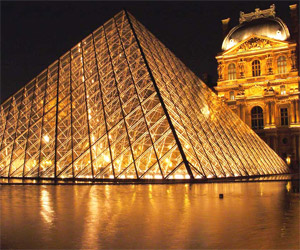 Le Louvre de nuit  Photigule