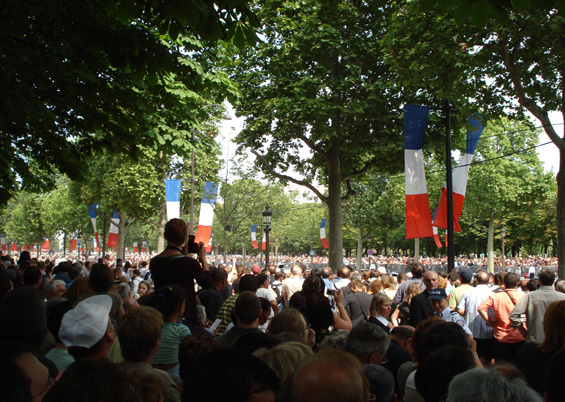 Photo: Dfil du 14 Juillet  Guillaume Duchene