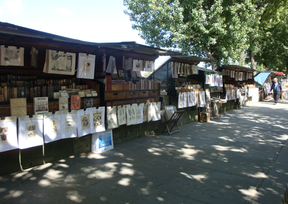 Photo: Book stalls in Paris  Guillaume Duchene