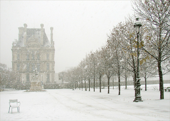 Photo: Heavy snow in Paris  Dalbera